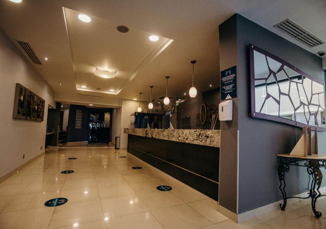 Hotel Calafia Mexicali Extérieur photo