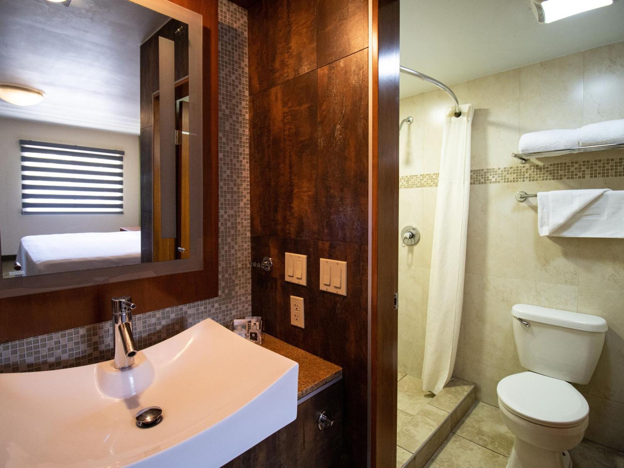 Hotel Calafia Mexicali Extérieur photo